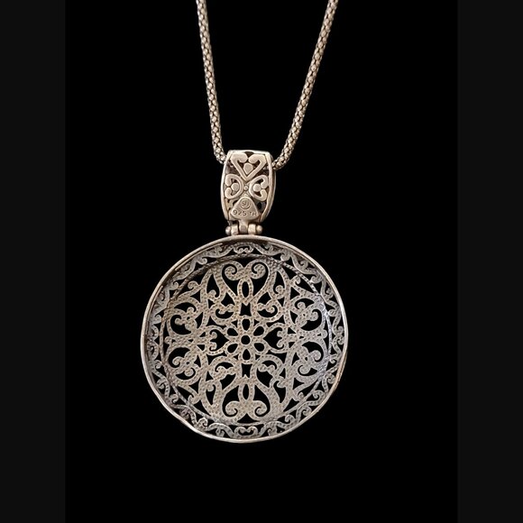 925 Silver Oxidized Filigree Open Medallion 18" Chain 2.25" Pendant Necklace - Picture 1 of 8